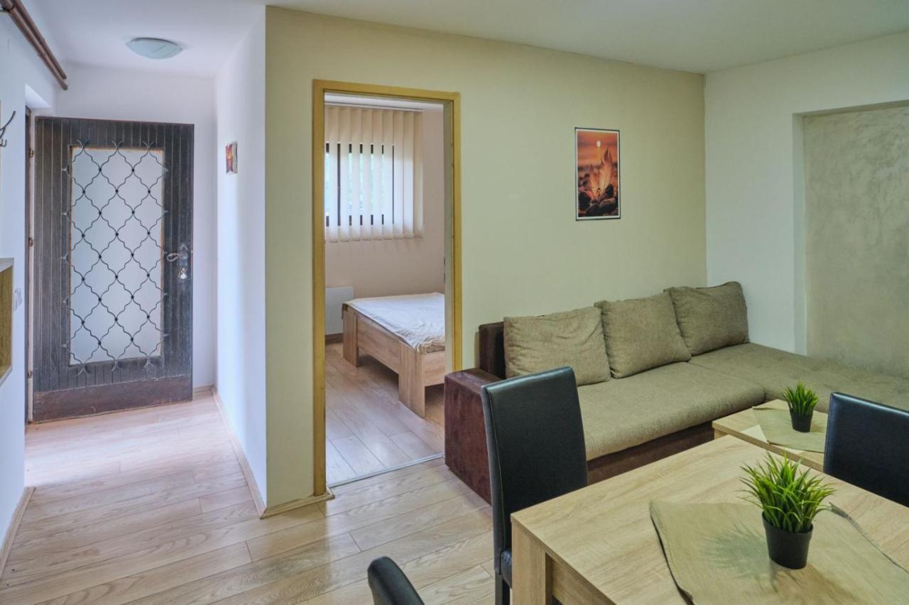 Apartmani Tvins Soko Banja Exteriör bild