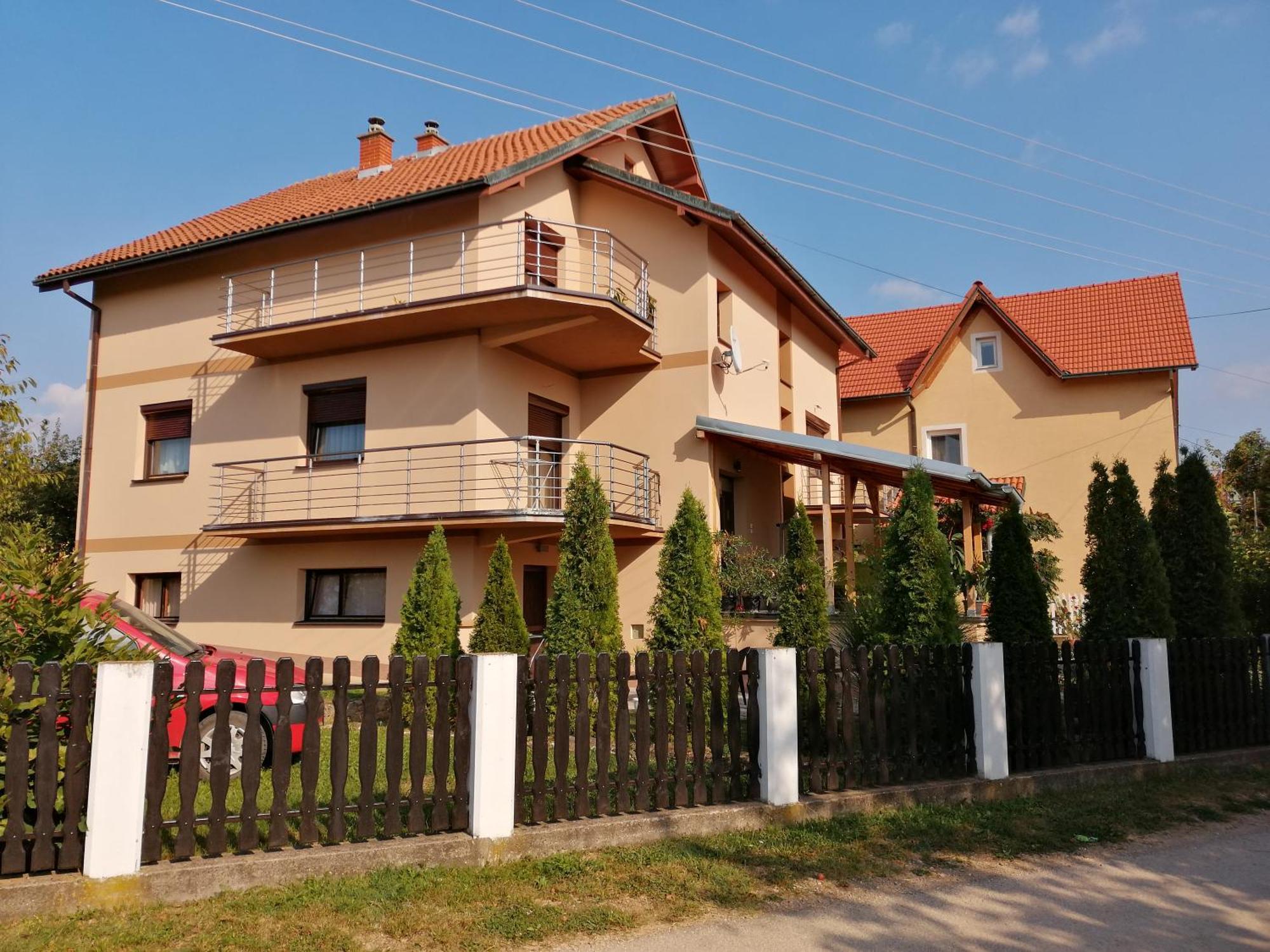 Apartmani Tvins Soko Banja Exteriör bild